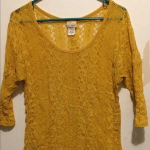 Daytrip Medium Gold/Mustard Color Lace  Top
